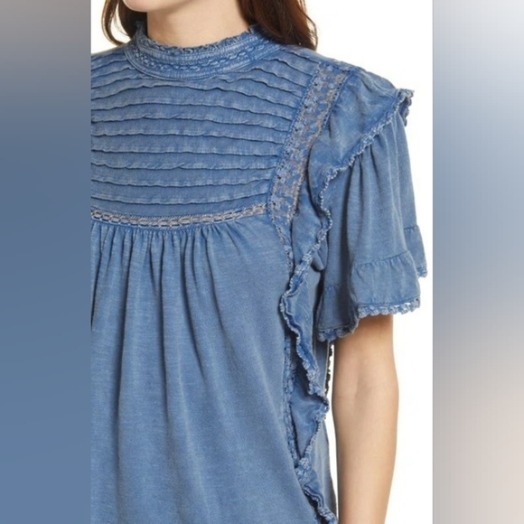 EUC Free People Le Femme Ruffled Crotchet Top Size XS - Picture 2 of 7